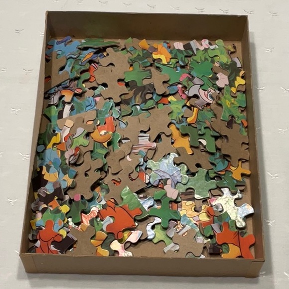 Walt Disney’s Bambi 200 Piece Puzzle - Picture 3 of 4